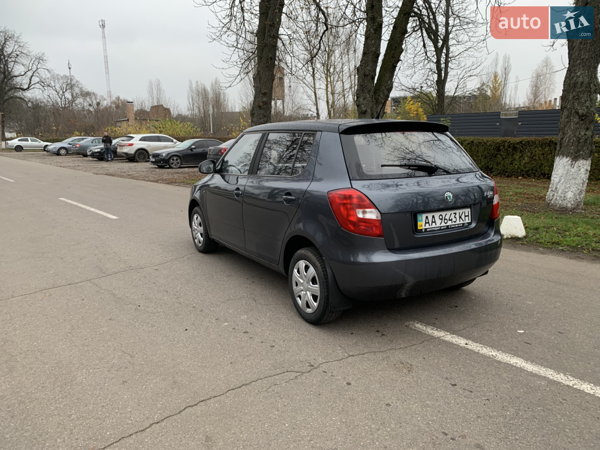 2011 Skoda Fabia - мініатюра 3
