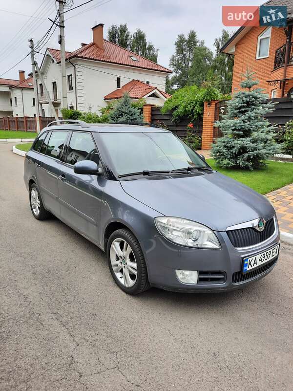 Универсал Skoda Fabia 2008 в Киеве