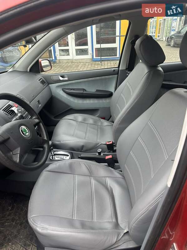 Хэтчбек Skoda Fabia 2001 в Львове