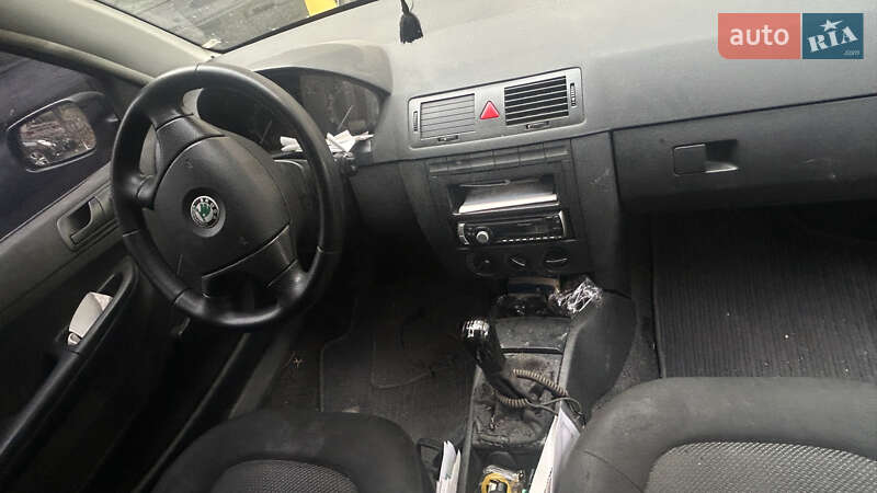 Седан Skoda Fabia 2007 в Одесі