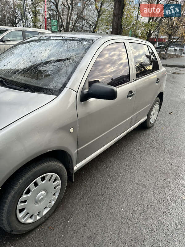 Хетчбек Skoda Fabia 2006 в Хмельницькому