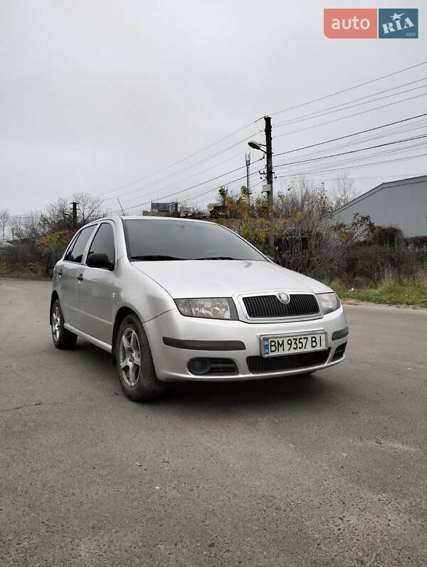Хэтчбек Skoda Fabia 2005 в Сумах