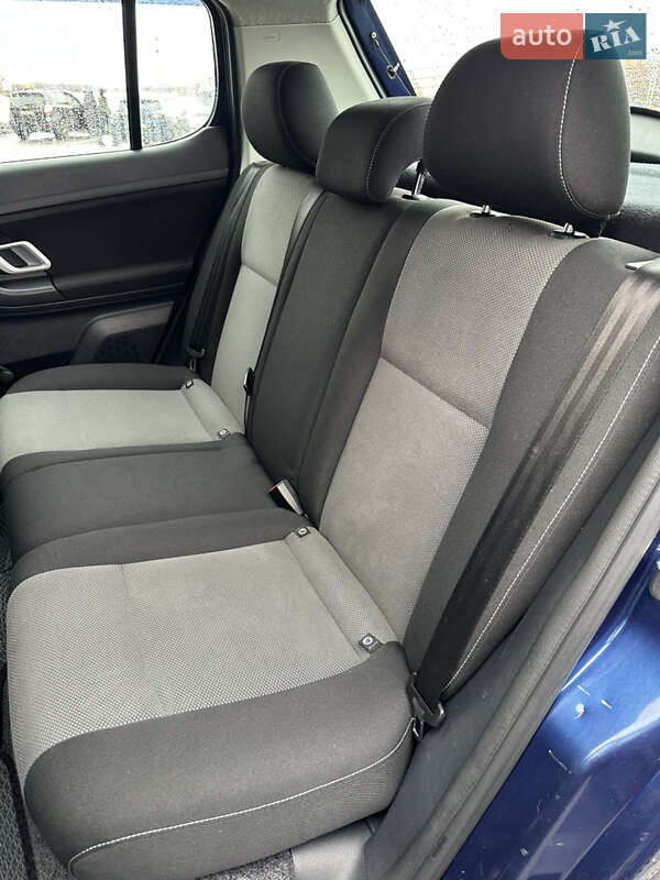 Хэтчбек Skoda Fabia 2008 в Виннице