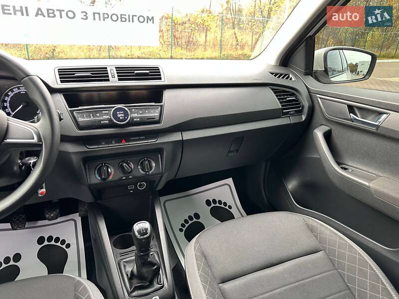 Хэтчбек Skoda Fabia 2019 в Виннице фото 42 Хэтчбек Skoda Fabia 2019 в Виннице
