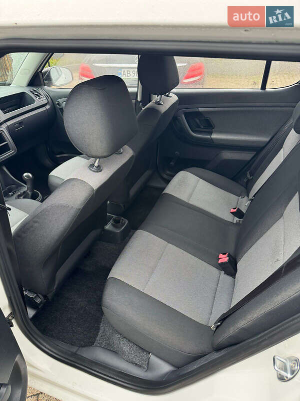 Хэтчбек Skoda Fabia 2012 в Виннице