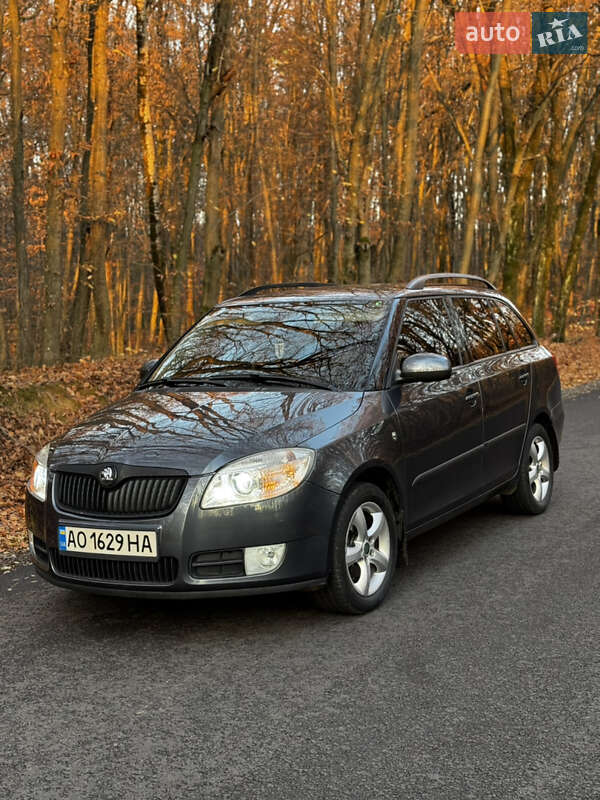 Универсал Skoda Fabia 2010 в Мукачево