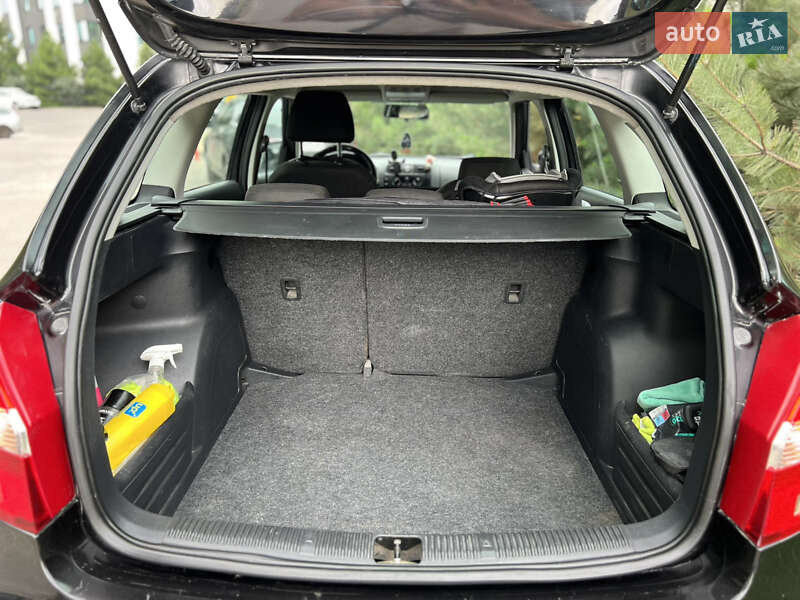 Универсал Skoda Fabia 2011 в Киеве