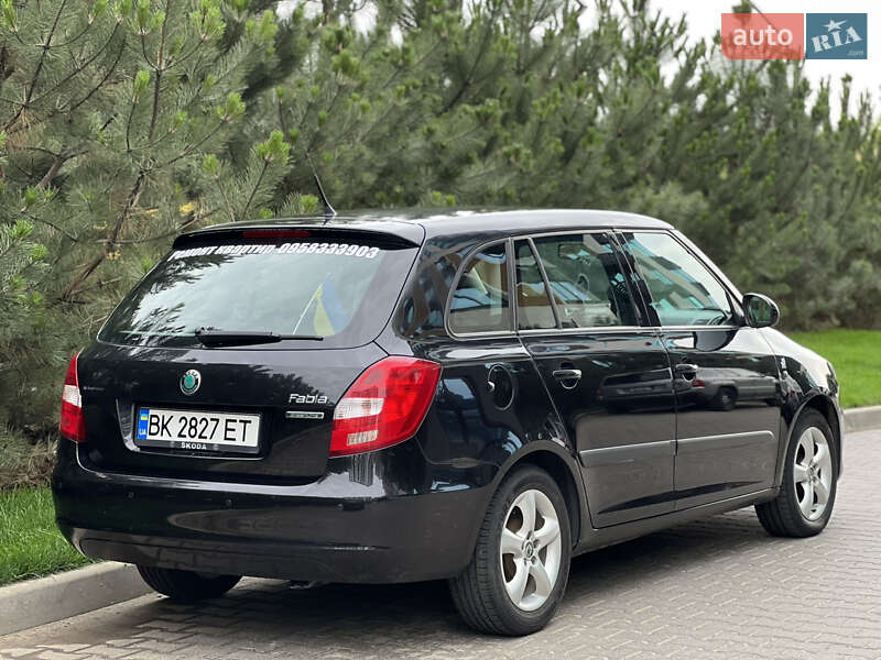Универсал Skoda Fabia 2011 в Киеве