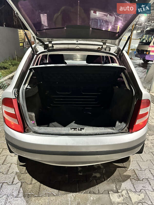 Хетчбек Skoda Fabia 2006 в Хмельницькому