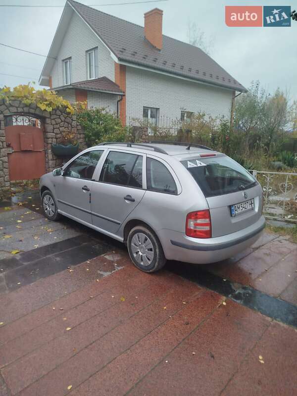Универсал Skoda Fabia 2005 в Житомире фото Универсал Skoda Fabia 2005 в Житомире