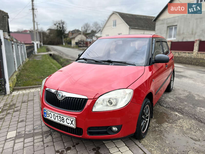 Хетчбек Skoda Fabia 2007 в Гусятині