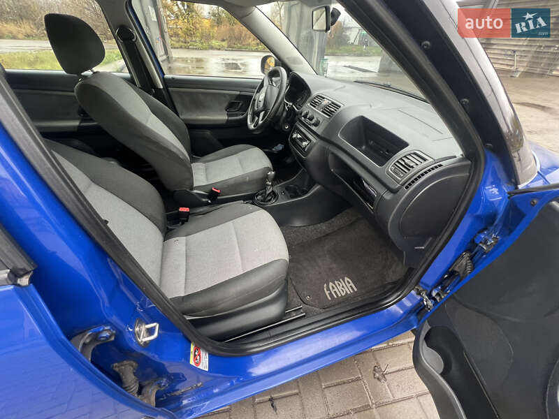 Универсал Skoda Fabia 2010 в Умани фото 8 Универсал Skoda Fabia 2010 в Умани