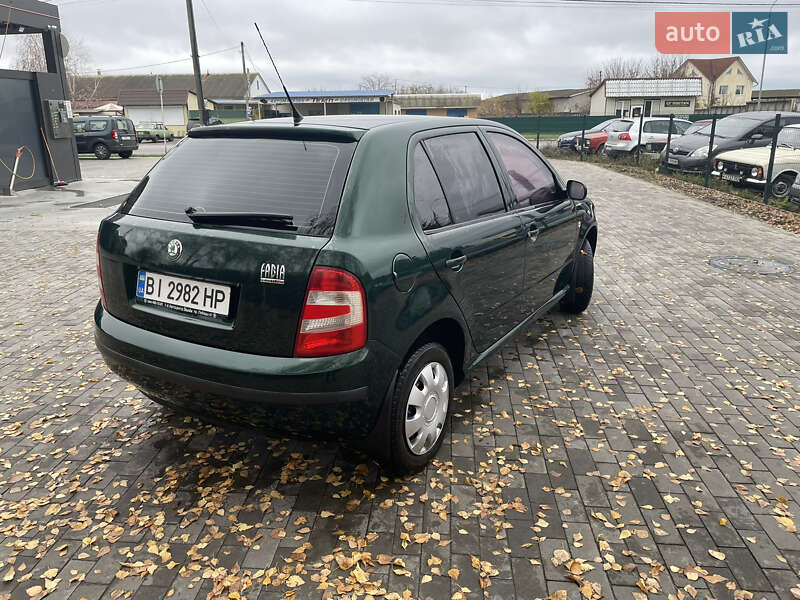 Хетчбек Skoda Fabia 2005 в Миргороді