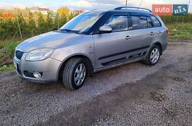 Универсал Skoda Fabia 2008 в Львове