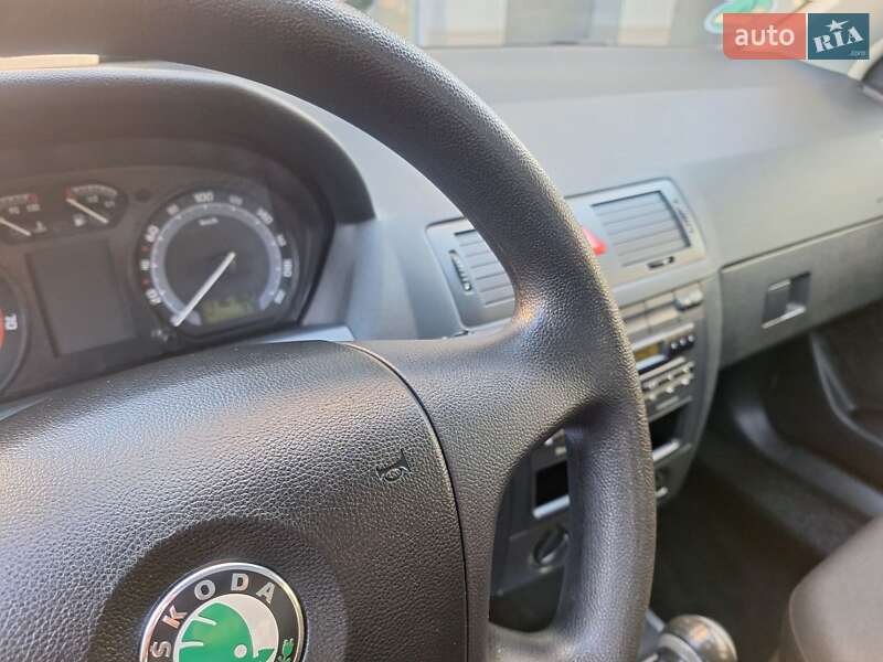 Хэтчбек Skoda Fabia 2007 в Ивано-Франковске фото 49 Хэтчбек Skoda Fabia 2007 в Ивано-Франковске