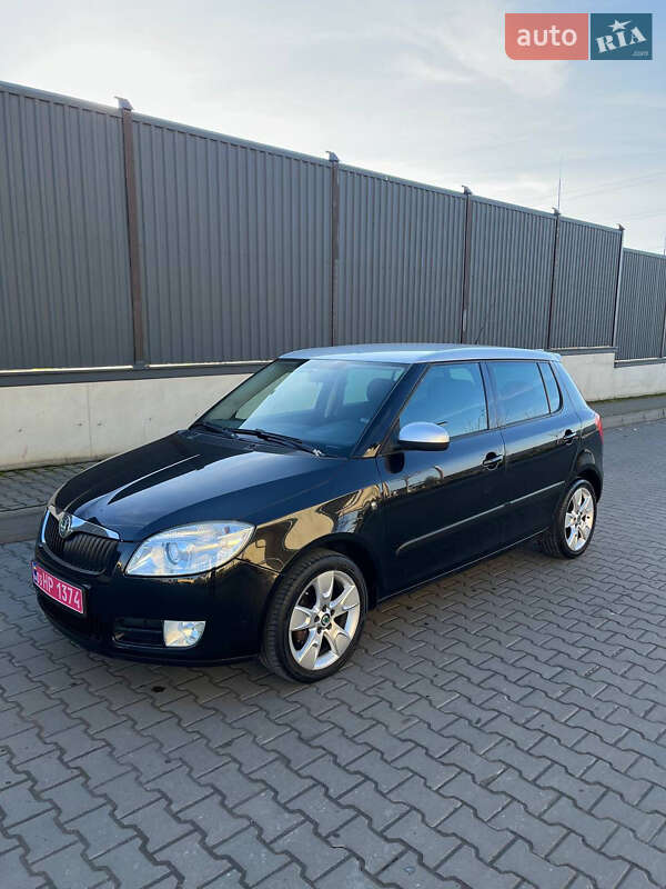 Хэтчбек Skoda Fabia 2010 в Луцке фото 6 Хэтчбек Skoda Fabia 2010 в Луцке
