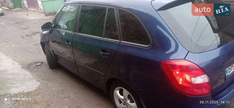 Універсал Skoda Fabia 2010 в Одесі