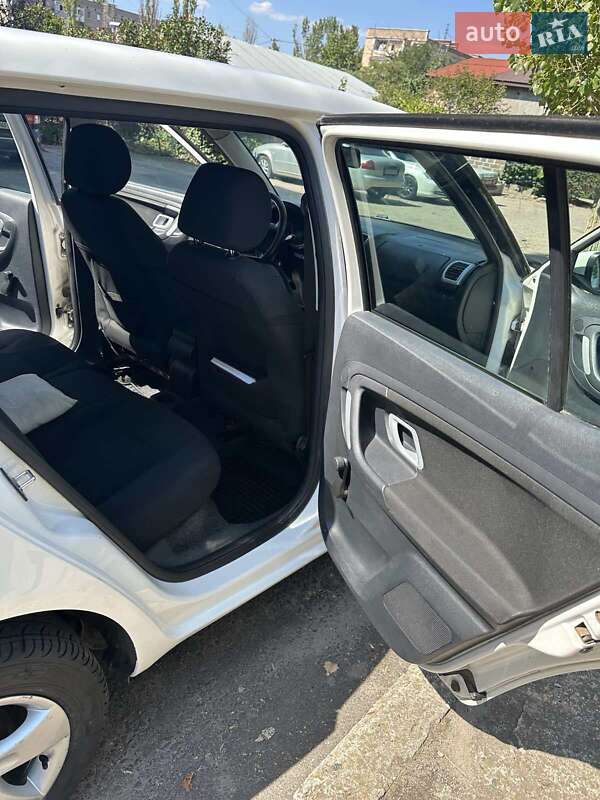 Хэтчбек Skoda Fabia 2008 в Николаеве