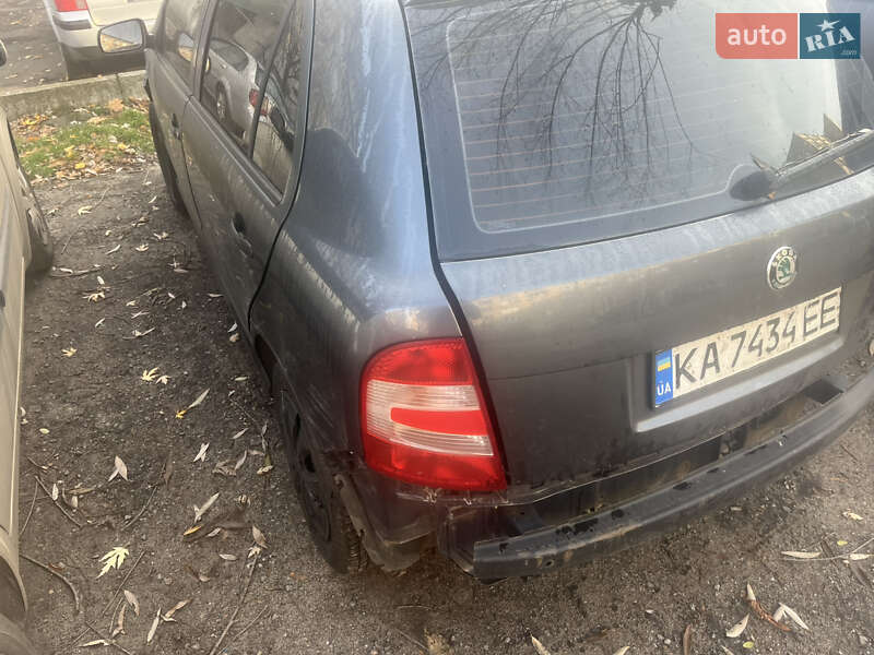 Хэтчбек Skoda Fabia 2007 в Киеве