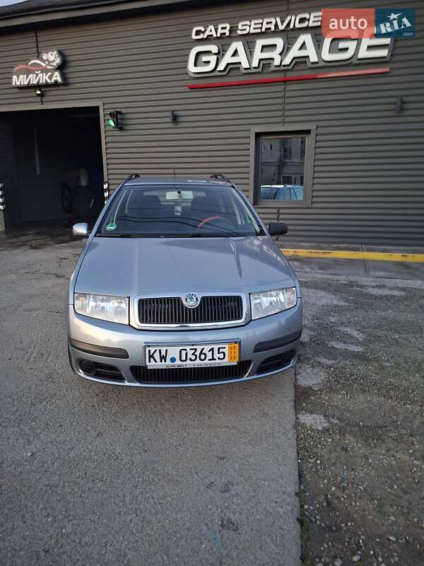 Універсал Skoda Fabia 2004 в Тисмениці фото Універсал Skoda Fabia 2004 в Тисмениці