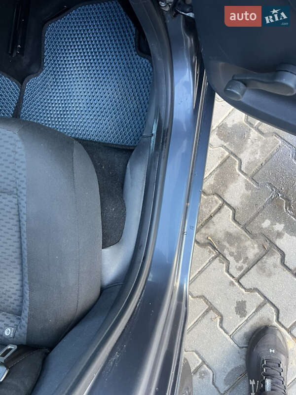 Универсал Skoda Fabia 2011 в Львове