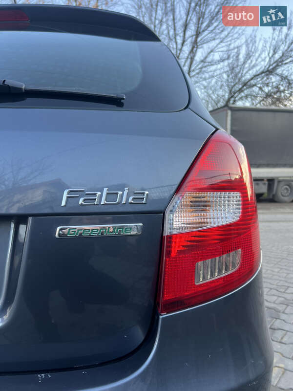 Универсал Skoda Fabia 2011 в Львове