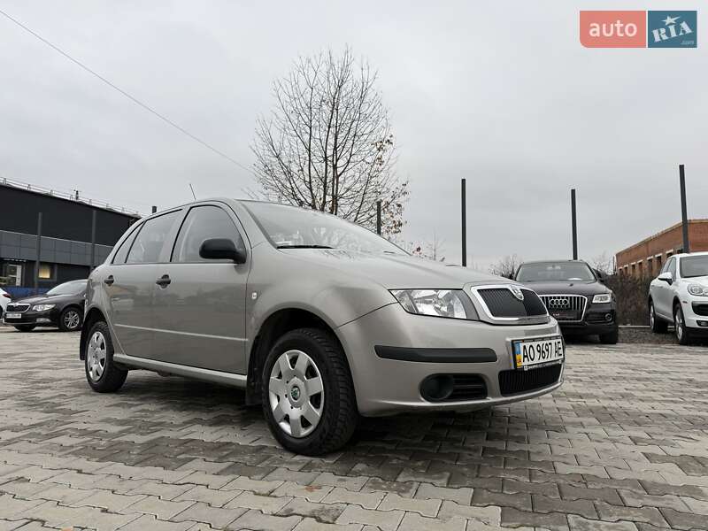 Хетчбек Skoda Fabia 2006 в Ужгороді фото 18 Хетчбек Skoda Fabia 2006 в Ужгороді