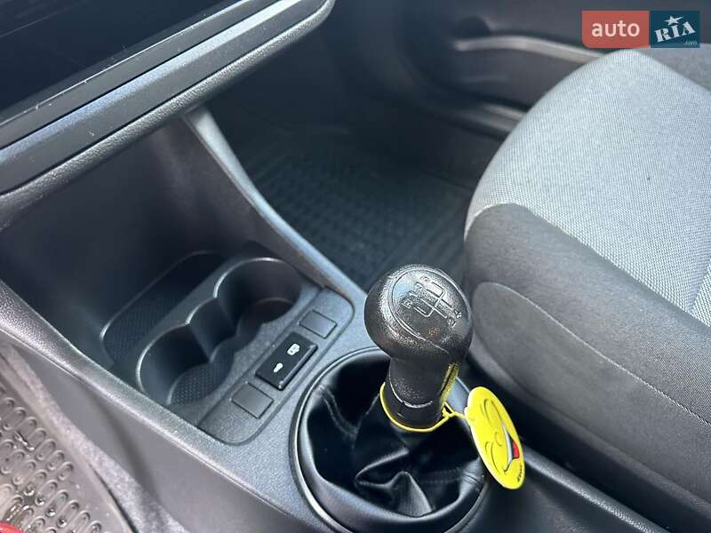 Универсал Skoda Fabia 2010 в Полтаве фото 12 Универсал Skoda Fabia 2010 в Полтаве