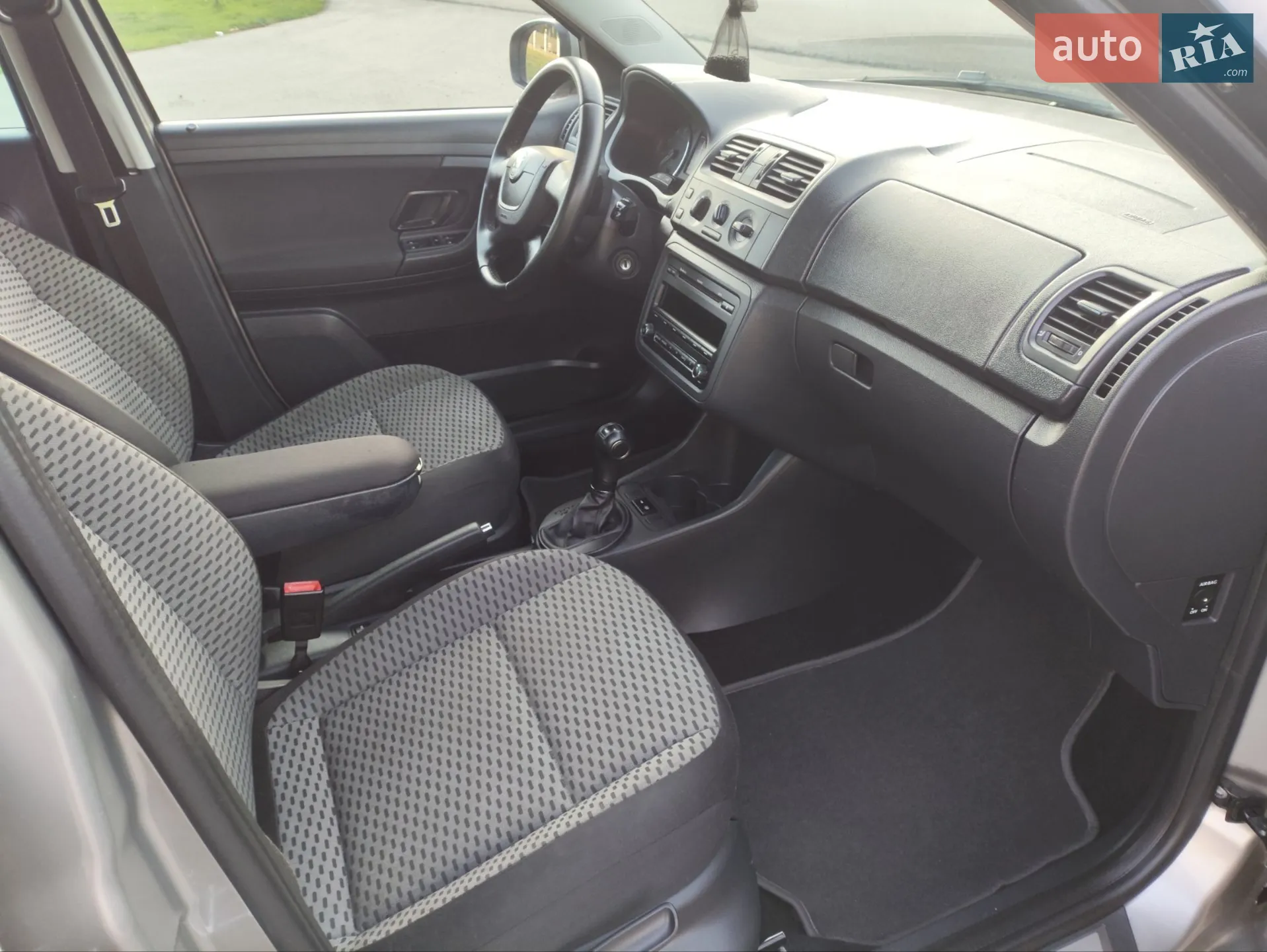 2012 Skoda Fabia - мініатюра 16