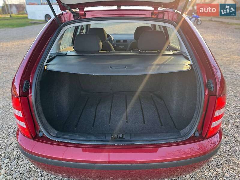 Универсал Skoda Fabia 2006 в Долине фото 28 Универсал Skoda Fabia 2006 в Долине