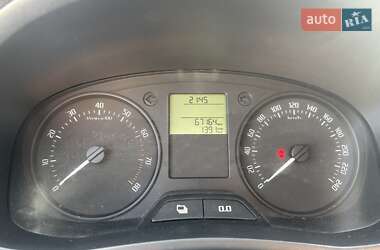 Хэтчбек Skoda Fabia 2011 в Киеве