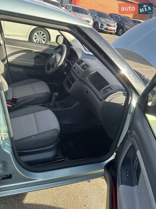 Хэтчбек Skoda Fabia 2011 в Киеве фото 22 Хэтчбек Skoda Fabia 2011 в Киеве