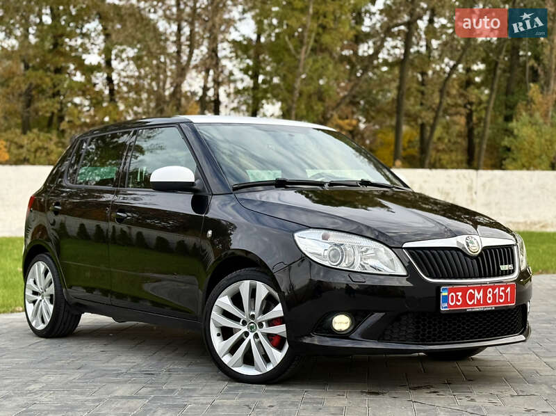Хэтчбек Skoda Fabia 2011 в Луцке фото Хэтчбек Skoda Fabia 2011 в Луцке