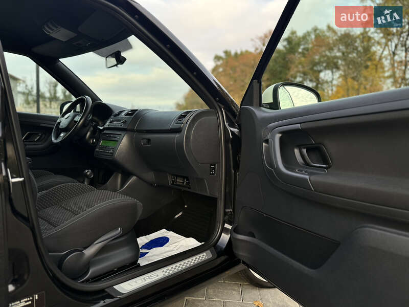 Хэтчбек Skoda Fabia 2011 в Луцке фото 31 Хэтчбек Skoda Fabia 2011 в Луцке