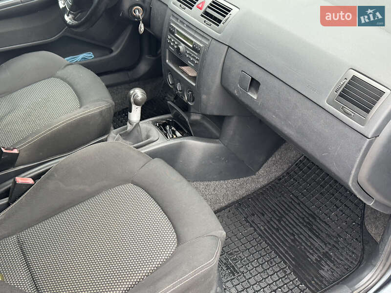 Универсал Skoda Fabia 2006 в Житомире фото 12 Универсал Skoda Fabia 2006 в Житомире