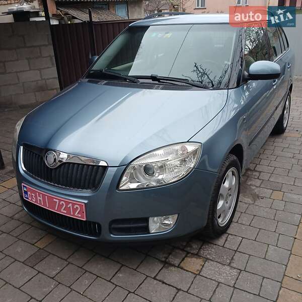 Універсал Skoda Fabia 2009 в Млиніві