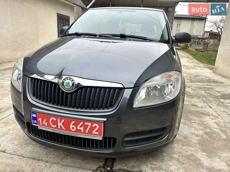 Хетчбек Skoda Fabia 2008 в Івано-Франківську фото 2 Хетчбек Skoda Fabia 2008 в Івано-Франківську