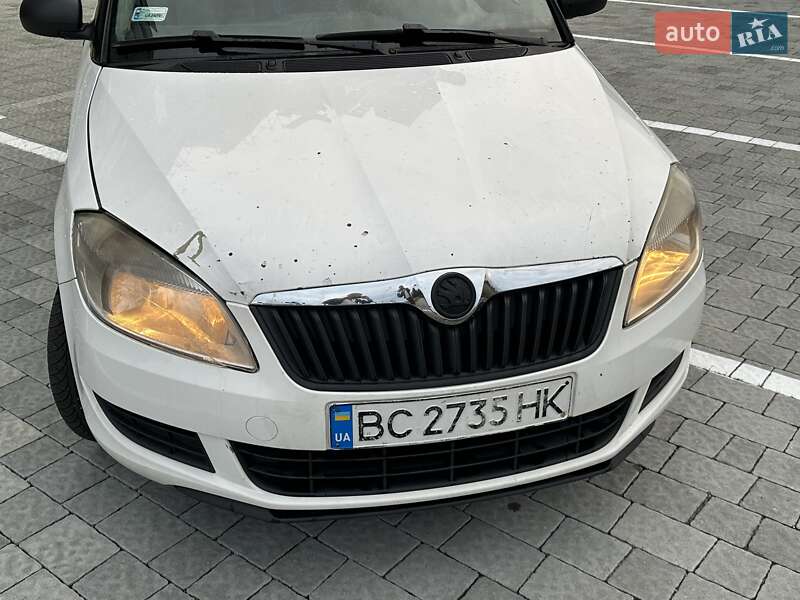 Хэтчбек Skoda Fabia 2010 в Львове фото 5 Хэтчбек Skoda Fabia 2010 в Львове