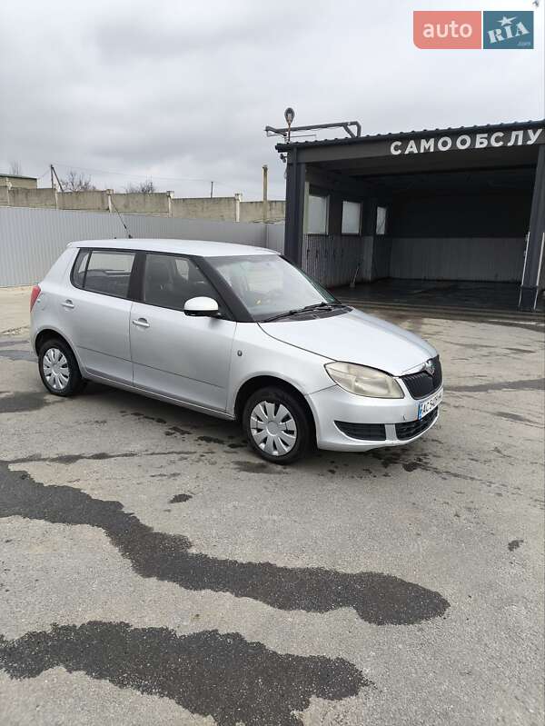 Хетчбек Skoda Fabia 2012 в Любарі