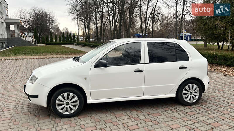 Хэтчбек Skoda Fabia 2000 в Полтаве