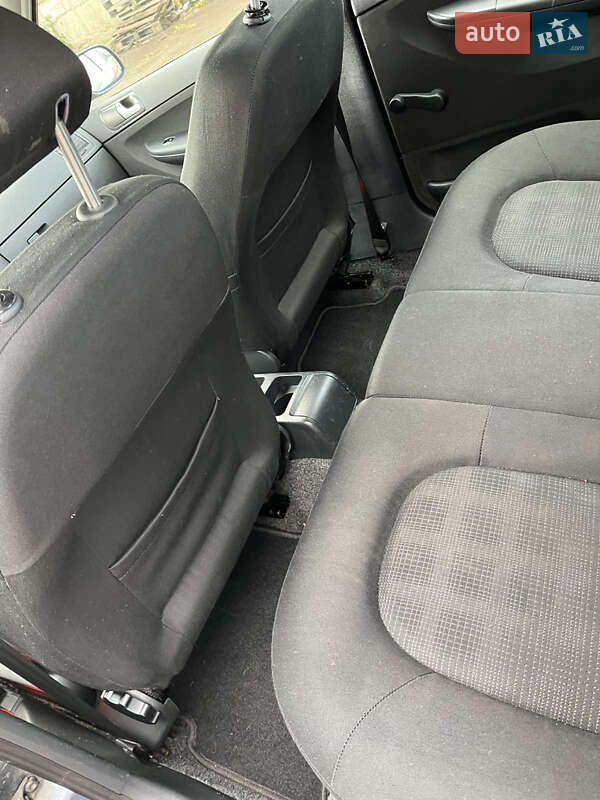 Универсал Skoda Fabia 2006 в Луцке