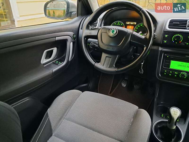 Универсал Skoda Fabia 2009 в Могилев-Подольске