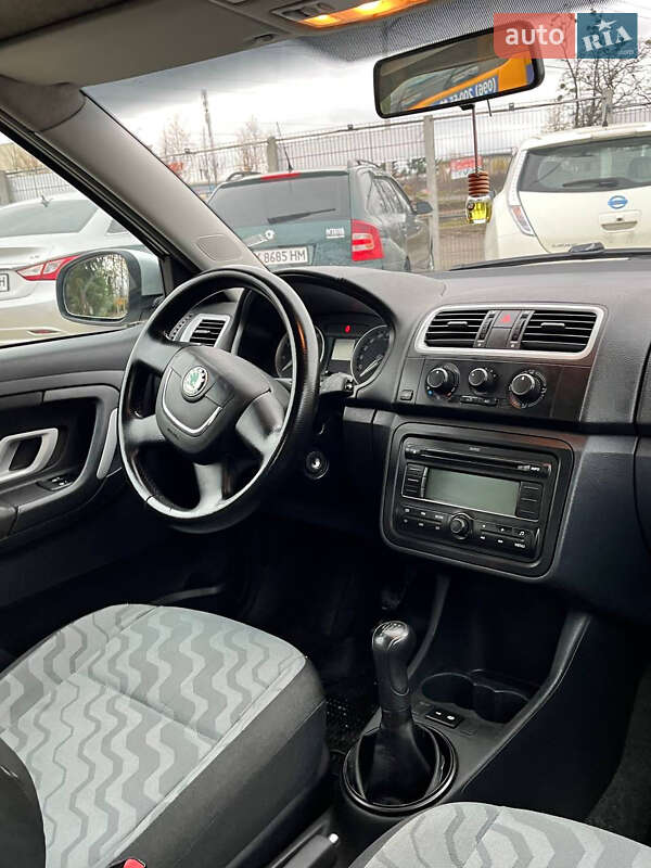 Хэтчбек Skoda Fabia 2009 в Белогородке фото 11 Хэтчбек Skoda Fabia 2009 в Белогородке