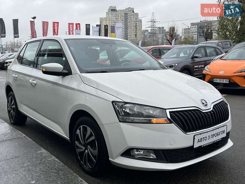 Хетчбек Skoda Fabia 2019 в Києві