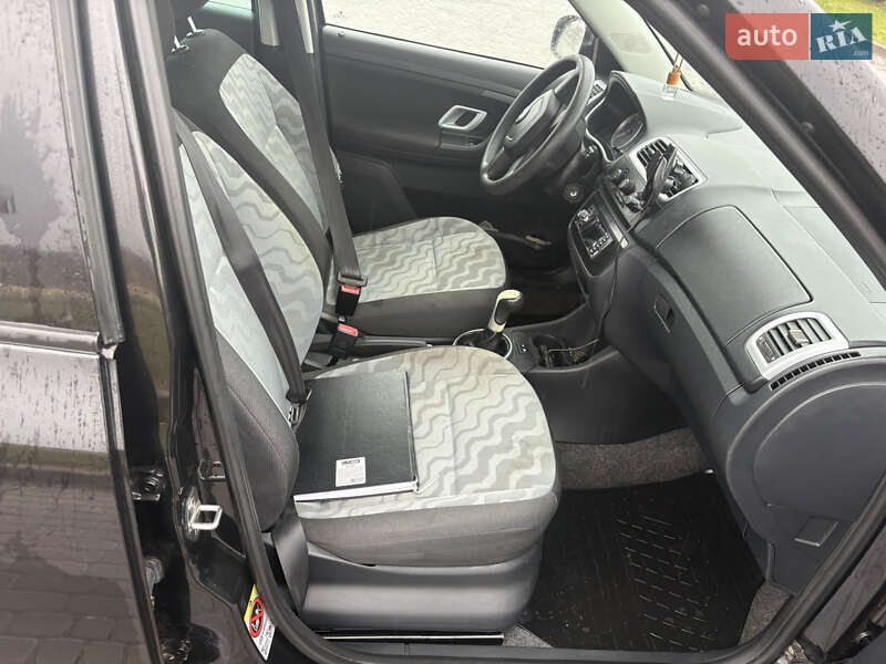 Універсал Skoda Fabia 2009 в Городку фото 10 Універсал Skoda Fabia 2009 в Городку