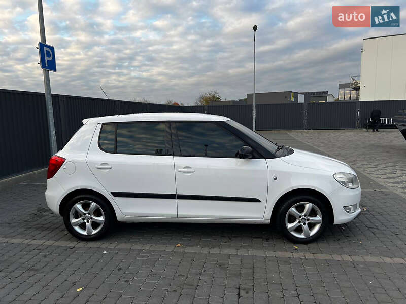 Хетчбек Skoda Fabia 2012 в Мукачевому