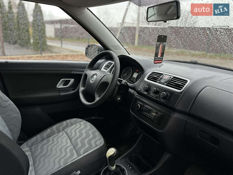 Універсал Skoda Fabia 2008 в Вінниці
