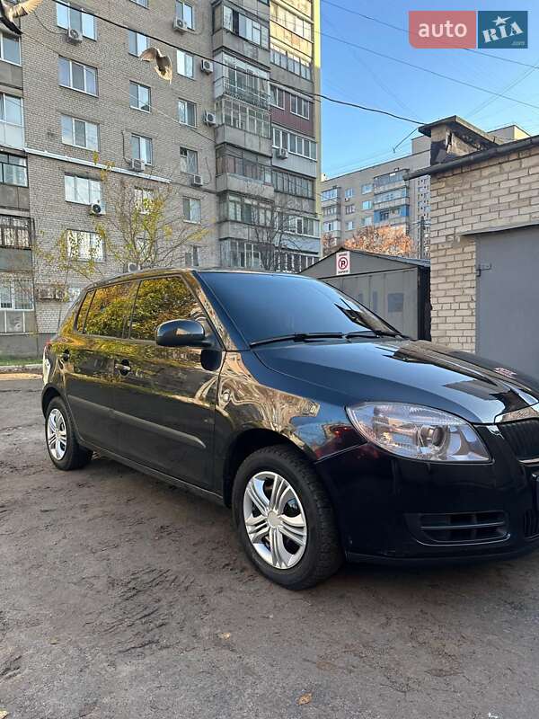 Хетчбек Skoda Fabia 2008 в Дніпрі фото 2 Хетчбек Skoda Fabia 2008 в Дніпрі