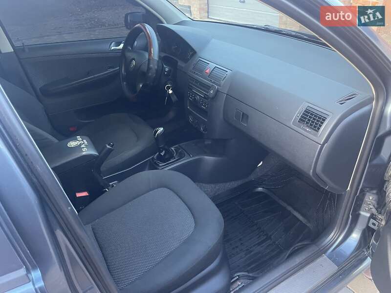 Універсал Skoda Fabia 2006 в Калинівці