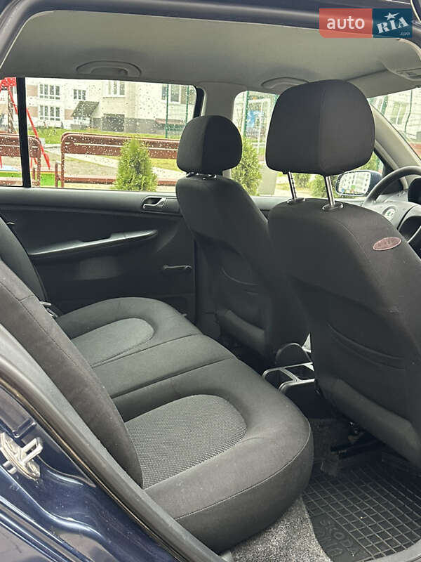 Универсал Skoda Fabia 2005 в Виннице